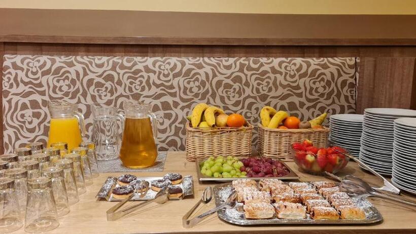 فندق Pension Elektra