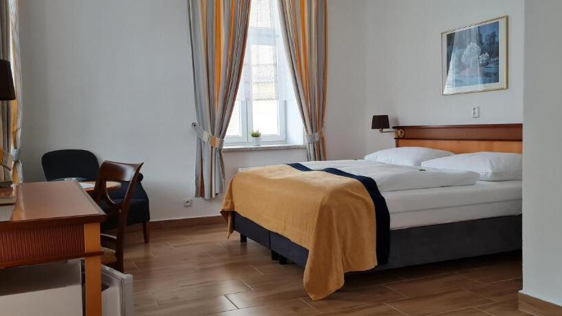 فندق Pension Elektra