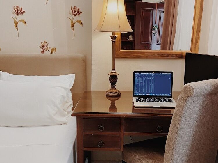 酒店 Five Seasons Pension