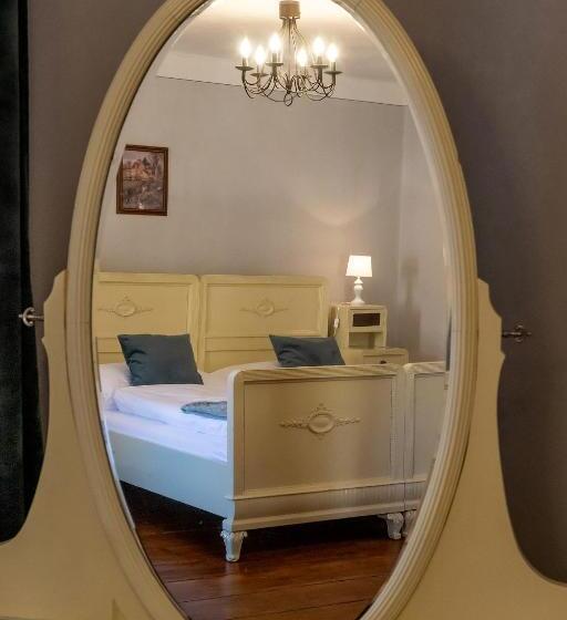 هتل Penzion Thalleruv Dum