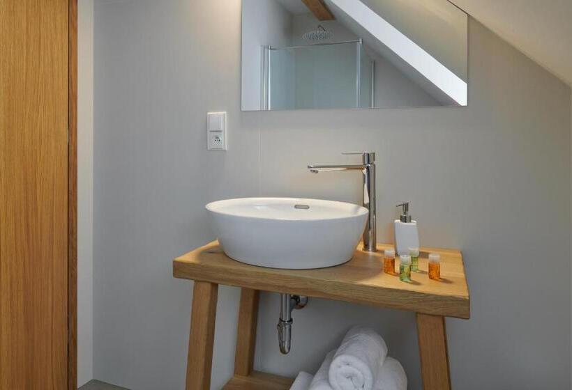 هتل Penzion Thalleruv Dum