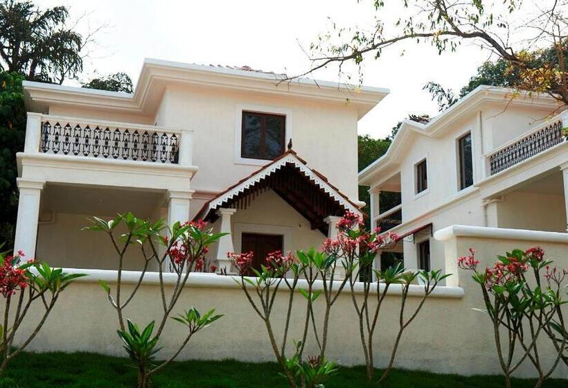 בית מלון כפרי Pinto Rosario Square Resort