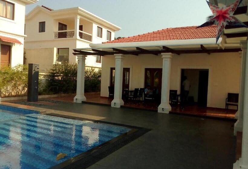 בית מלון כפרי Pinto Rosario Square Resort