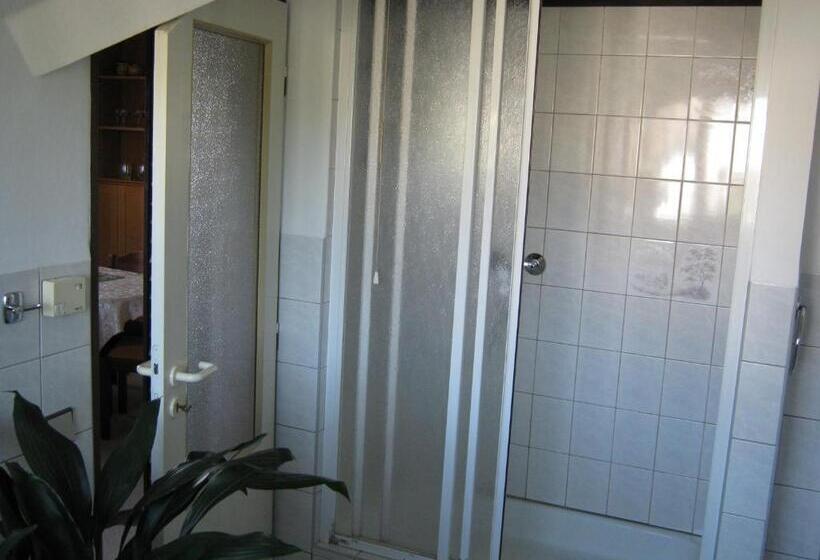 فندق Privat Apartma Ulrych