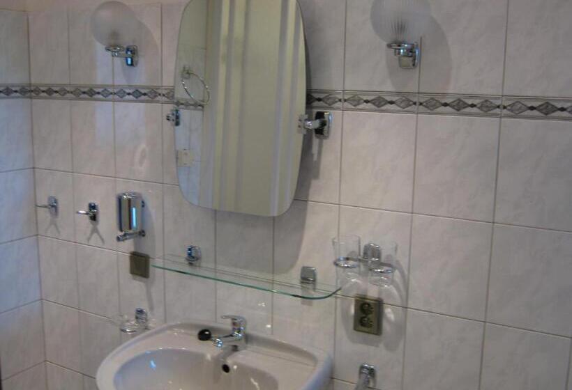 فندق Privat Apartma Ulrych