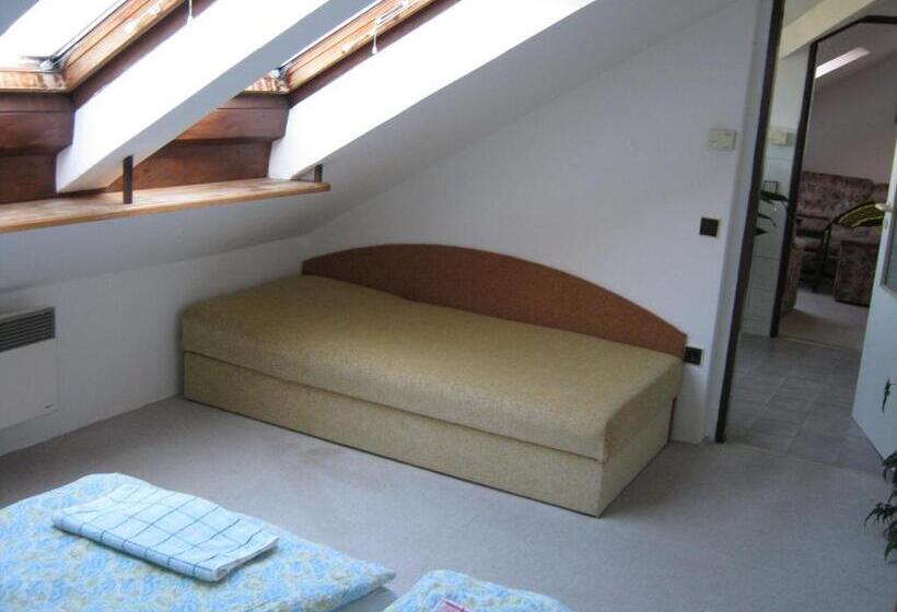 فندق Privat Apartma Ulrych