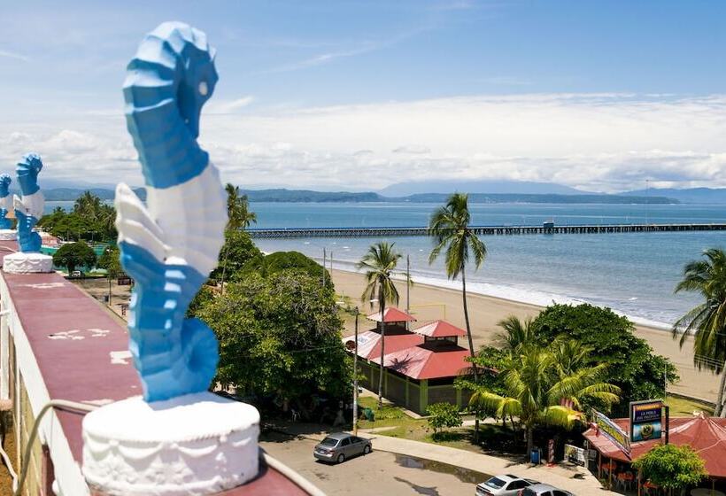 هتل Puntarenas Beach