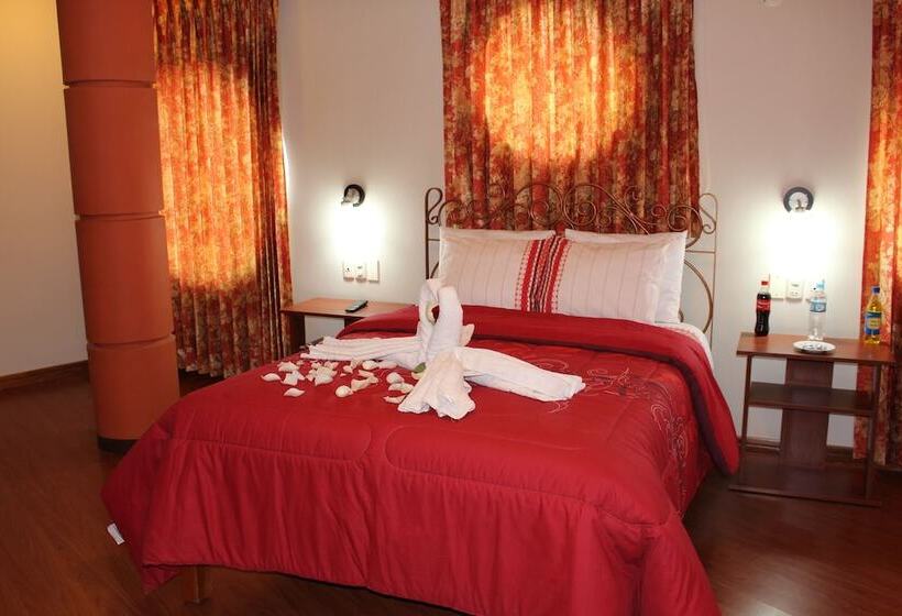 Отель Quechuas Inka Palace