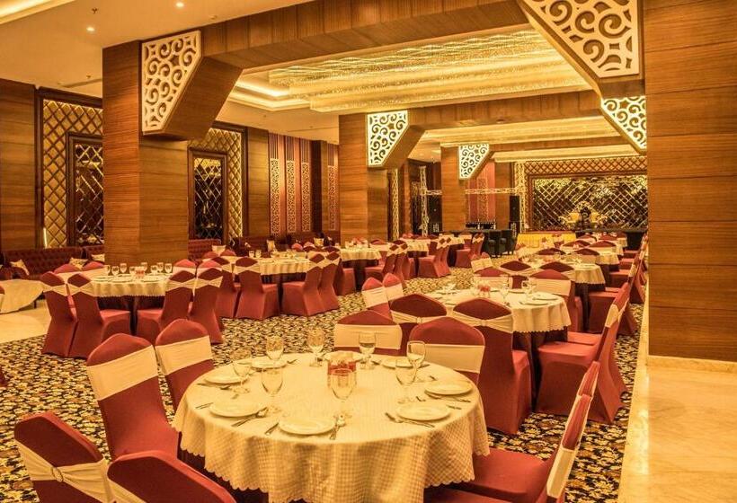 ホテル Regenta Central Amritsar