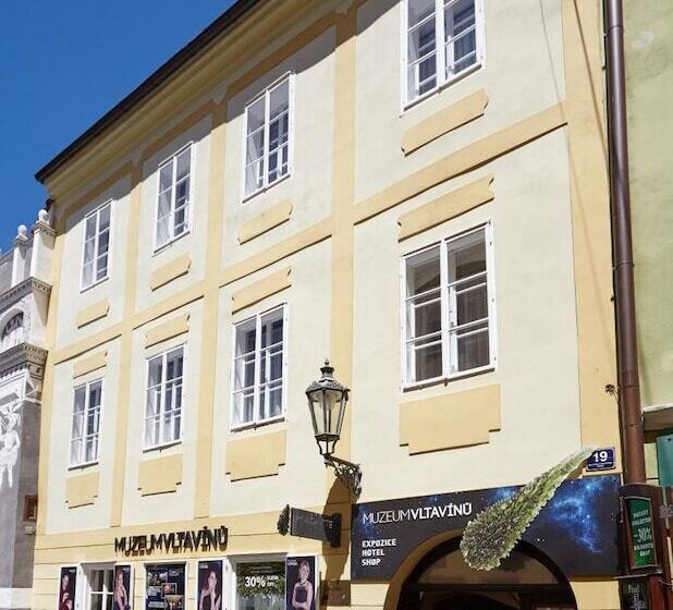 فندق Residence Muzeum Vltavinu