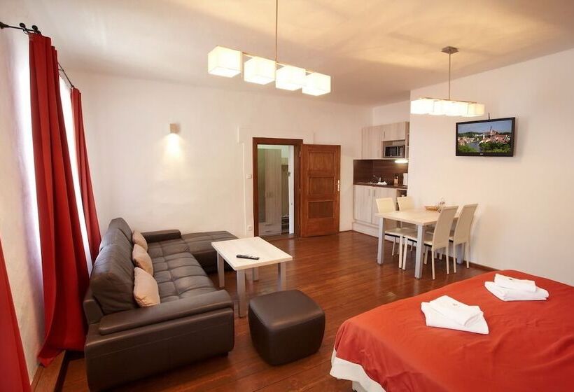 فندق Residence Muzeum Vltavinu