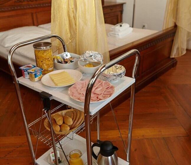 فندق Residence Muzeum Vltavinu