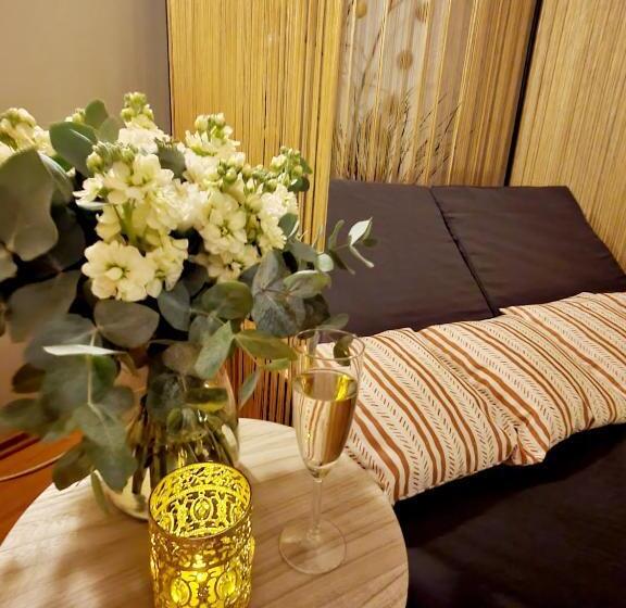 בית מלון כפרי Resort Lesní Lázně