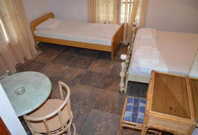 בית מלון כפרי Rigakis