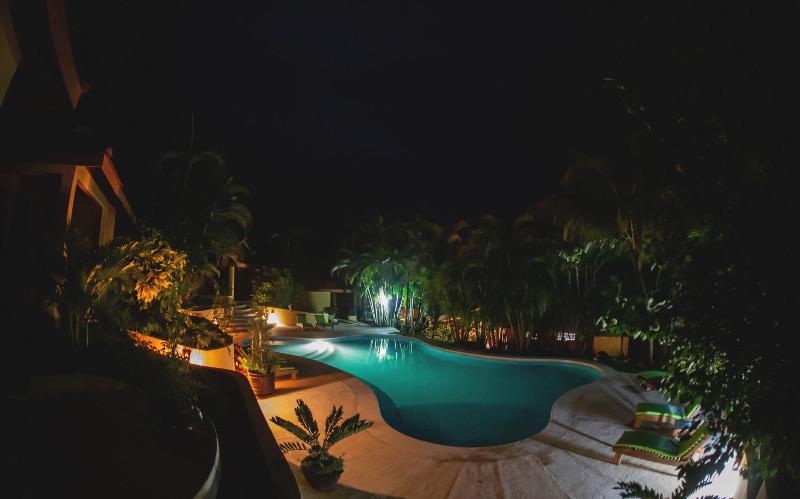 هتل Ritmo Tropical