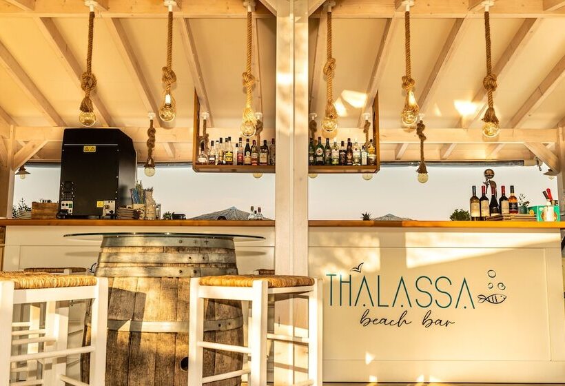 Отель Robolla Beach Apart