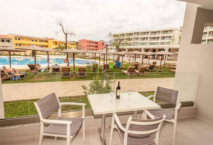 هتل Robolla Beach Apart