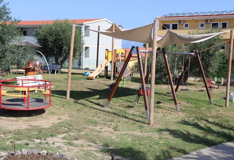 Отель Robolla Beach Apart