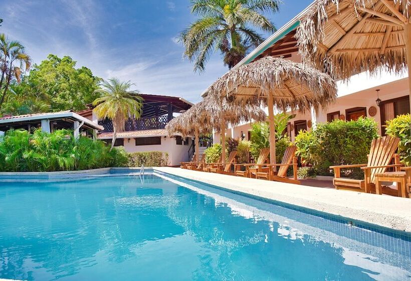 호텔 Samara Pacific Lodge