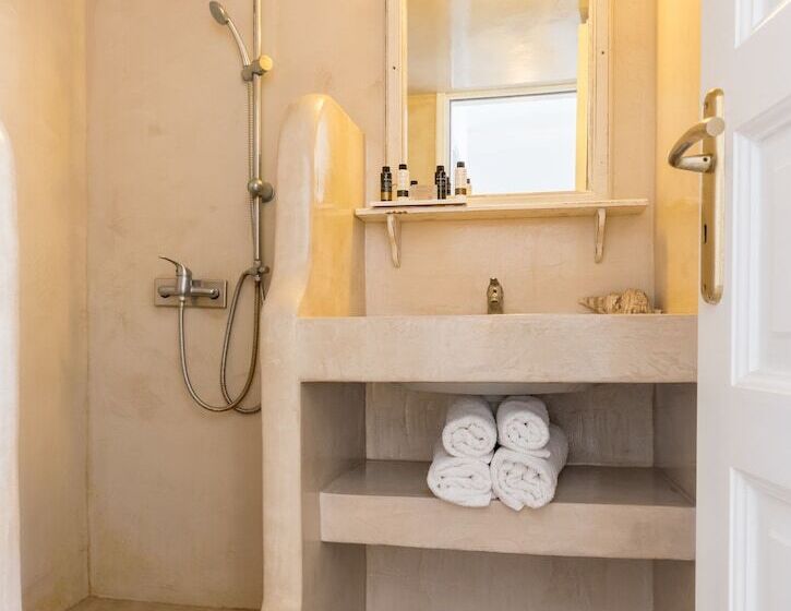 ホテル Santorini Mesotopos