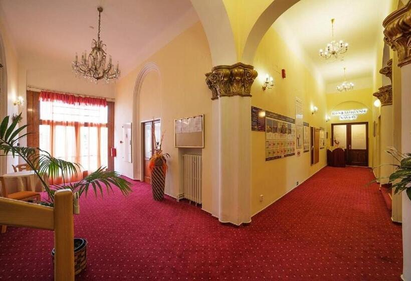 هتل Savoy Spa & Kur