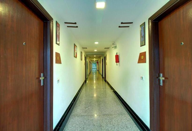 فندق Staayz Premium Gurgaon