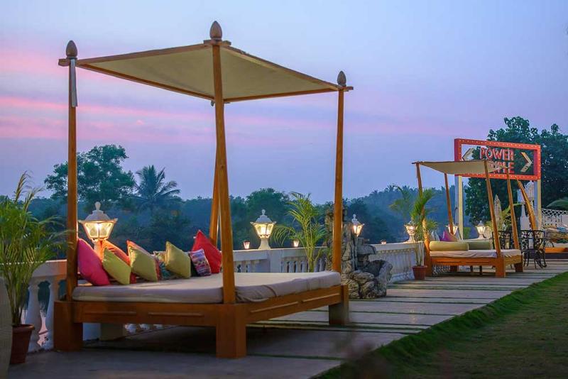 호텔 Stone Wood Riverfront Resort, Siolim