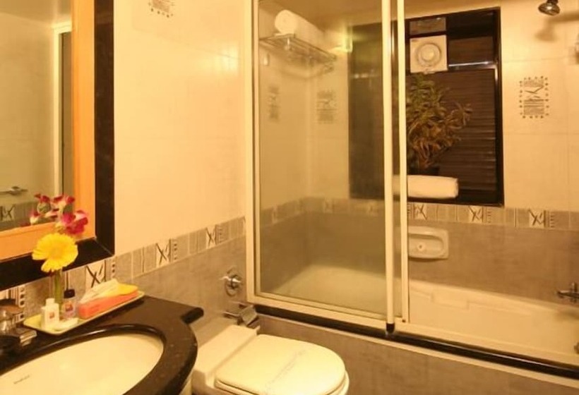 בית מלון כפרי Summer Plaza Resort