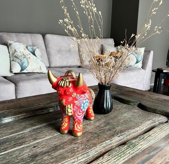 هتل The Lot Boutique