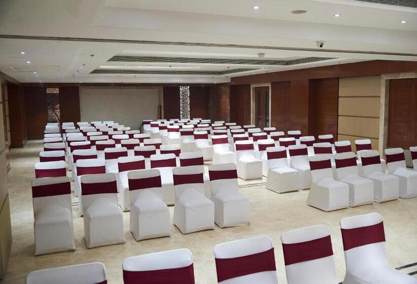 בית מלון כפרי The P L Palace Agra