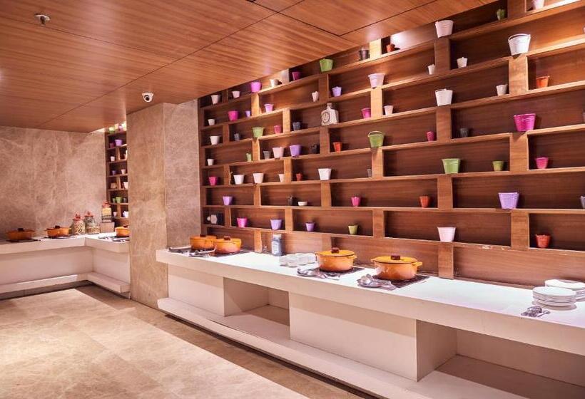 ホテル The P L Palace Agra