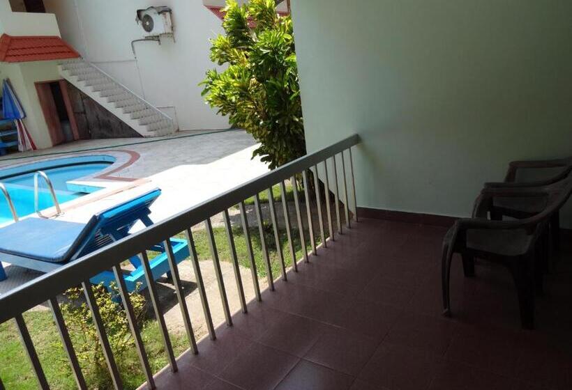 בית מלון כפרי Thushara