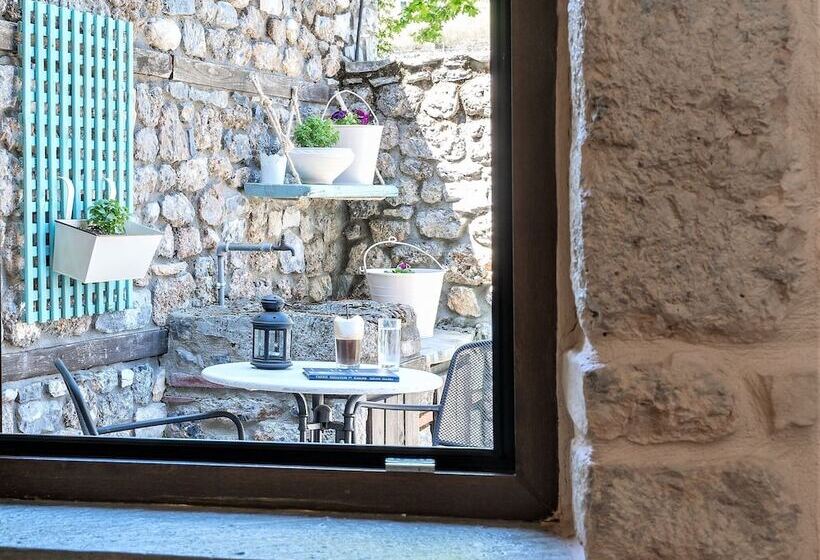 فندق To Palio Litohoro