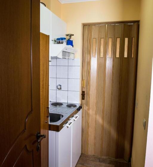 Отель Guesthouse To Tzaki