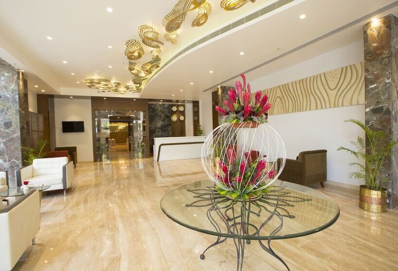 Отель Tulip Bangalore