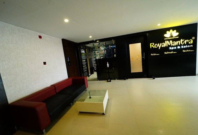 בית מלון כפרי Vijay Parkinn Coimbatore