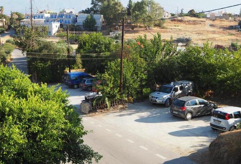 בית מלון כפרי Villa Costas   Popi