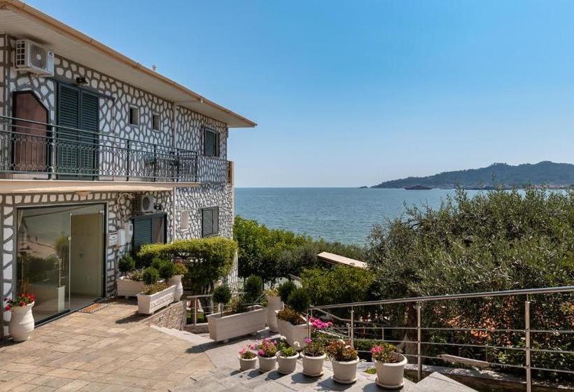 酒店 Villa Nisteri