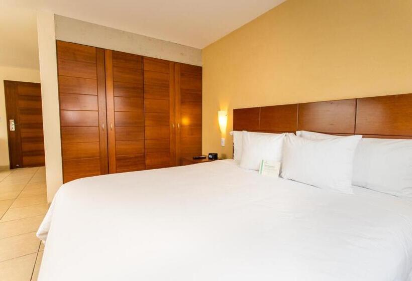 酒店 Costa Del Sol Wyndham Pucallpa