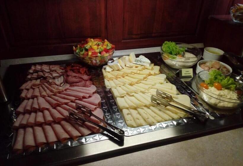 فندق Zamek Hradek U Susice