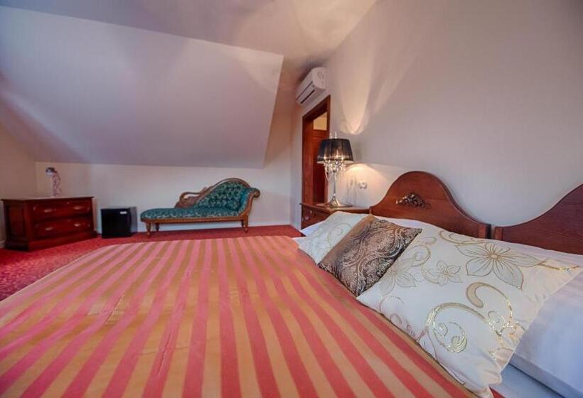 בית מלון כפרי Zlatý Orel