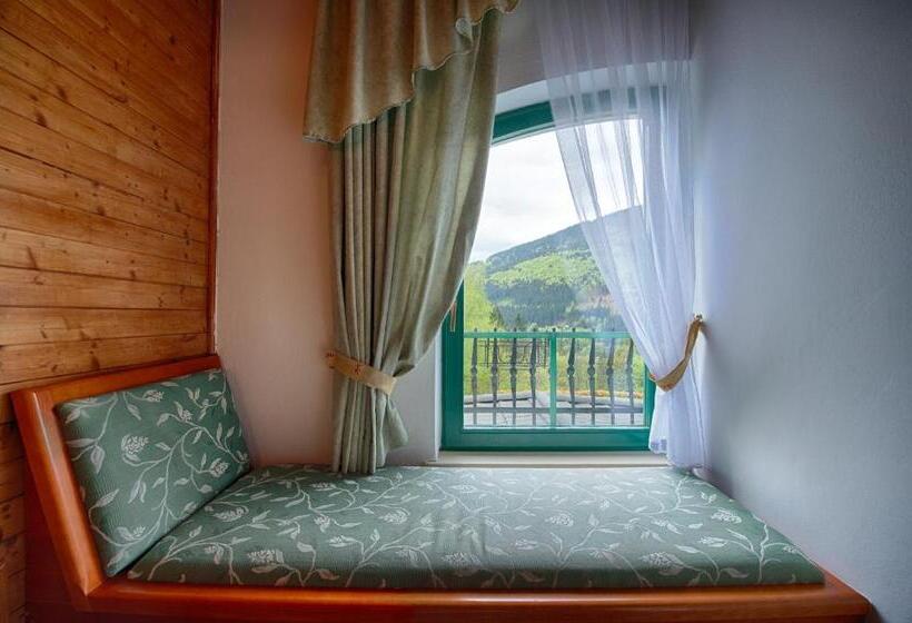 בית מלון כפרי Zlatý Orel