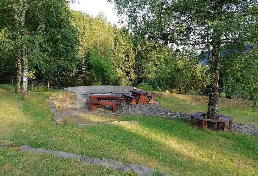 בית מלון כפרי Zlatý Orel