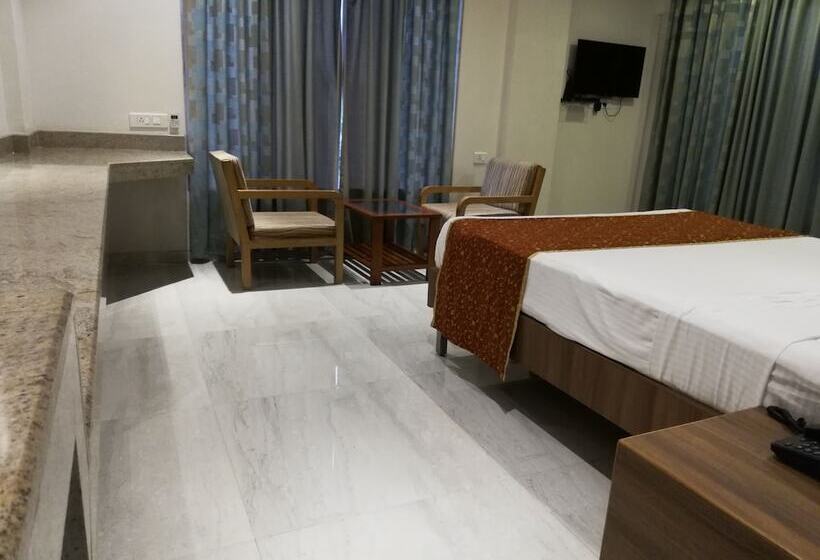 Lake View Resort Lonavala