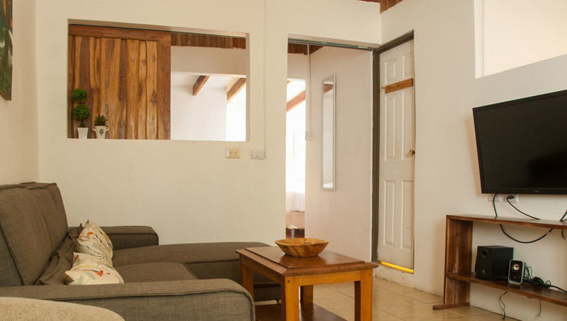 Maoritsio Garden Studios