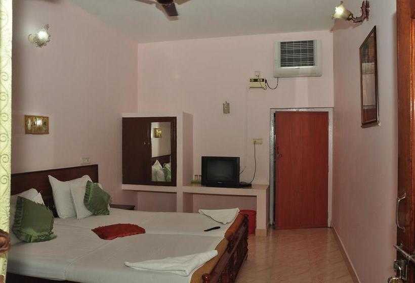 Pappukutty Beach Resort