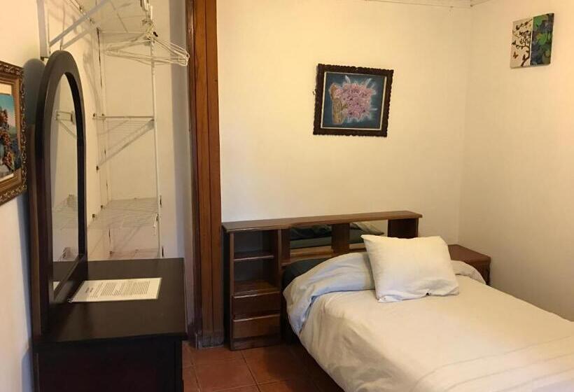 بنسيون Casa Kibi Kibi