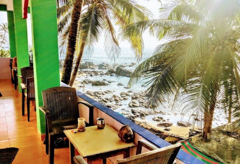 بنسيون Om Ganesh Guest House