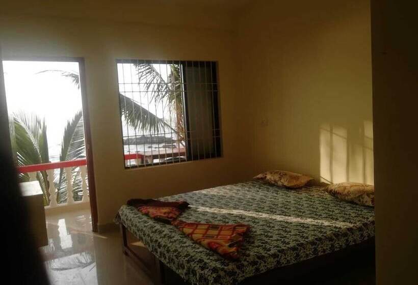 بنسيون Om Ganesh Guest House