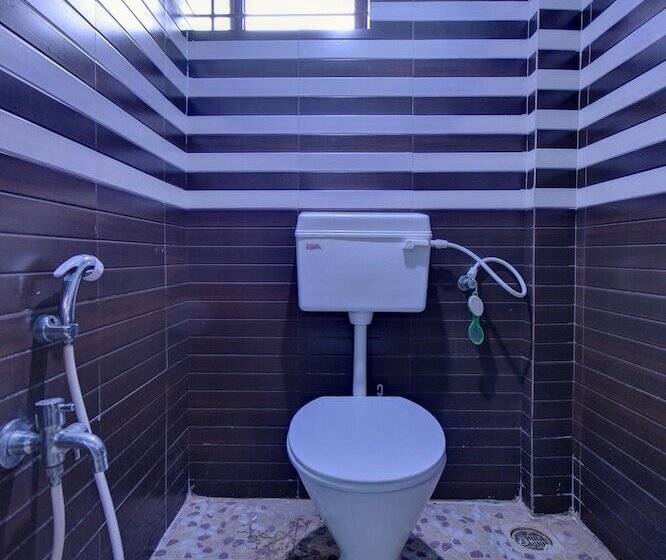 بنسيون Om Ganesh Guest House